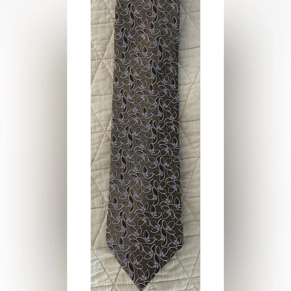 Ermenegildo Zegna Textured Floral Print Silk Power‎ Tie in Taupe & Lavender $260